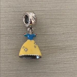 PANDORA Disney Snow White Charm. Like New! Rare